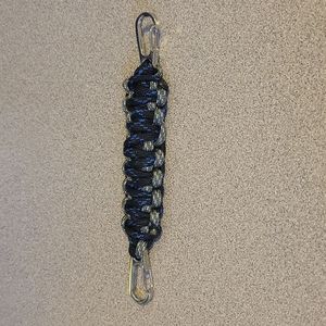 Quick release paracord Keychain